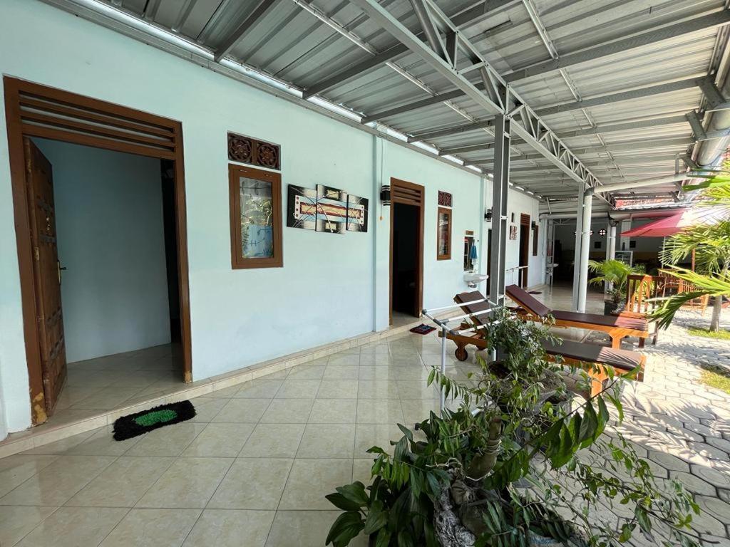 Capital O 92615 Villa Utama D'Alas Purwo Ringinpintu 外观 照片